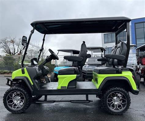 Lithium Street Ready Golf Cart Fully Loaded Evolution D Maverick