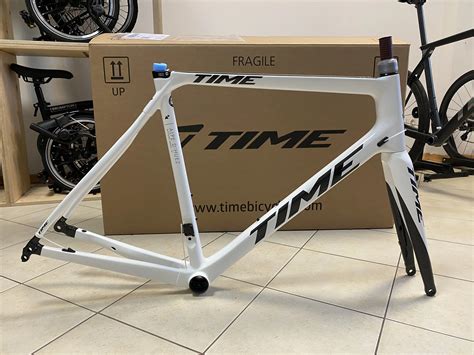 Time Alpe D Huez Frameset Used In L Buycycle