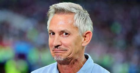 Gary Lineker Explains Why He Didnt Join Sir Alex Ferguson And Man Utd Mirror Online