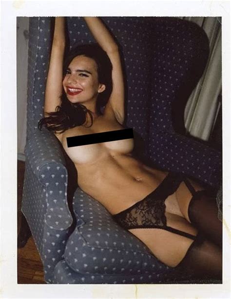 Emily Ratajkowski Strips Completely Naked In Her Raciest Shoot Yet