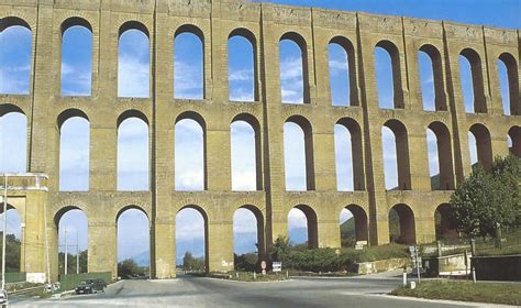 Valle Di Maddaloni Enne Si Toglie La Vita Si Lanciato Dai Ponti