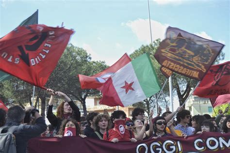 A Roma Una Liberazione Con Due Cortei E Tante Piazze Il Manifesto