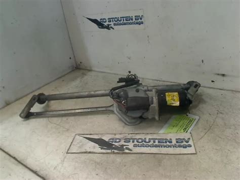 Moteur Tringlerie Essuie Glace Avant Motor Opel Vivaro Eur