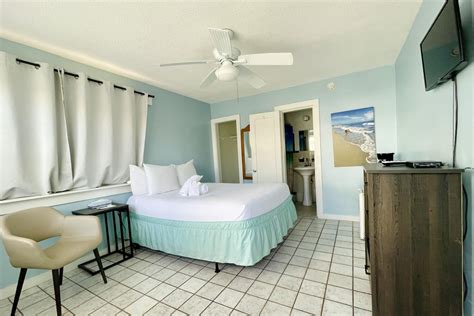 The St Maurice Beach Inn in Fort Lauderdale: Find Hotel Reviews, Rooms ...