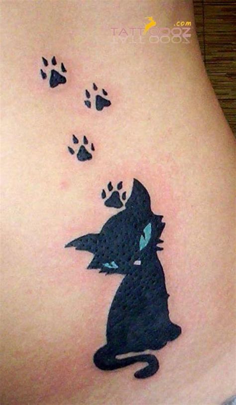 Soyez Inspir E Avec Ce Tatoo Tatouage Femme Petit Chat Noir Avec Ses