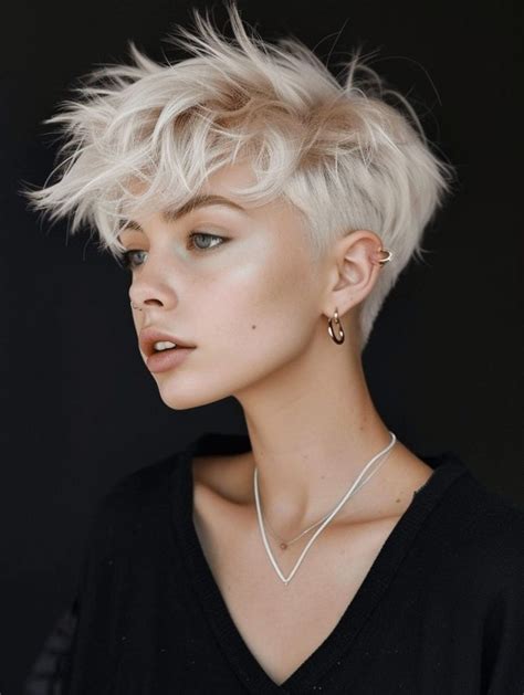 Spring Pixie Haircut Ideas That Will Glamorize In In