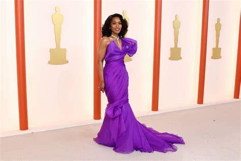 Angela Bassetts Purple Oscars 2023 Look In Photos