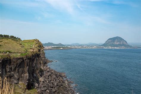 The Ultimate Jeju Itinerary The Best Things To Do On Jeju Island