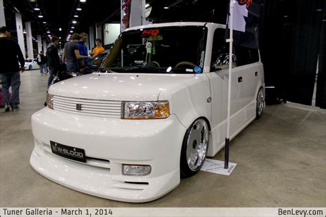 White First Gen Scion Xb