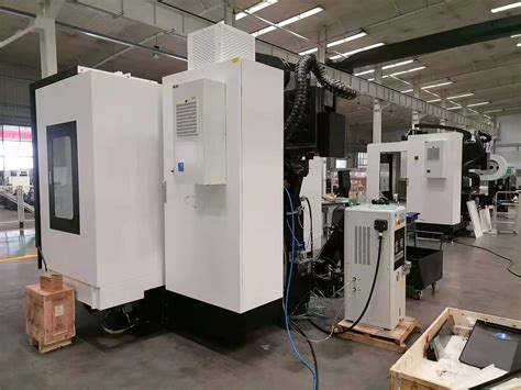 CNC Gantry Machining Center 3 Axis 4 Axis 5 Axis Metal Milling Machine