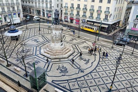 Lisbon Sightseeing Tour By Tuk Tuk