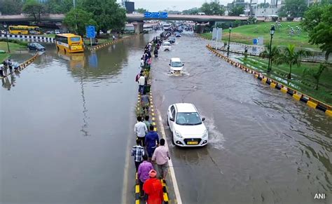 11 Dead In 2 Days After Heavy Rain Batters Delhi Orange Alert Issued