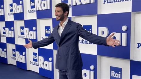 Belen E Stefano De Martino Si Sono Lasciati Lei Ha Un Altro