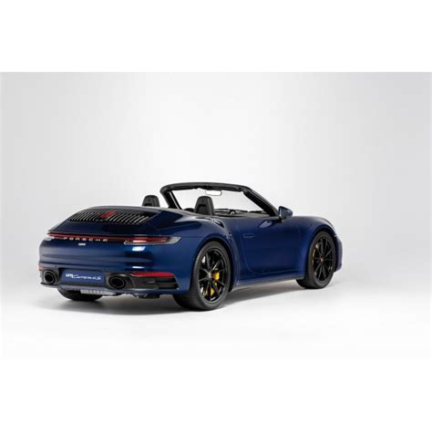 Porsche 911 992 Carrera 4s Cabriolet 2020 Gentian Blue Metallic 18