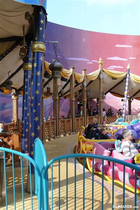 Flying Carpets Over Agrabah — Dlp Guide • Disneyland Paris Guidebook