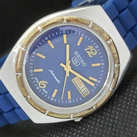 RARE VINTAGE SEIKO 5 AUTOMATIC 7009A JAPAN MENS D D BLUE WATCH 550i