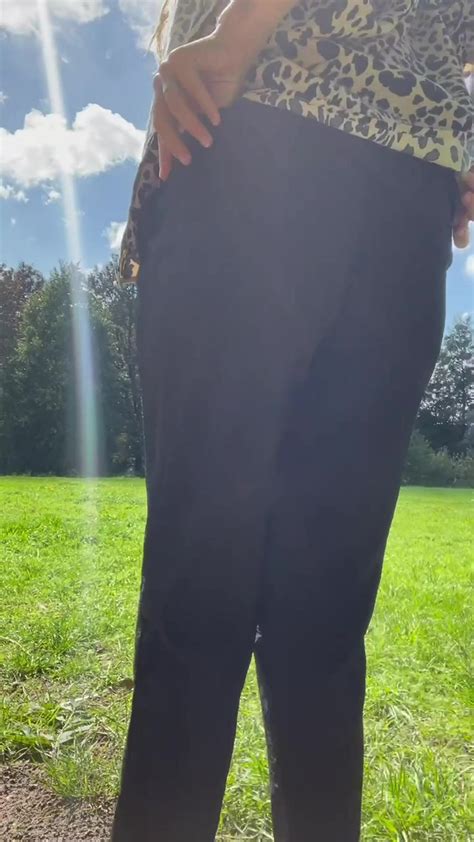 I Like It When Your Hands Touch My Ass