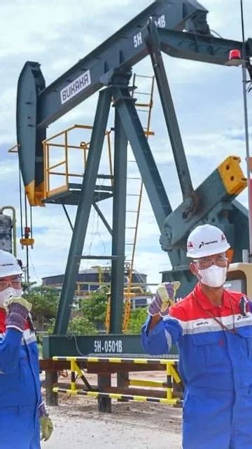 Perdana Pertamina Bor Sumur MNK Di Blok Rokan