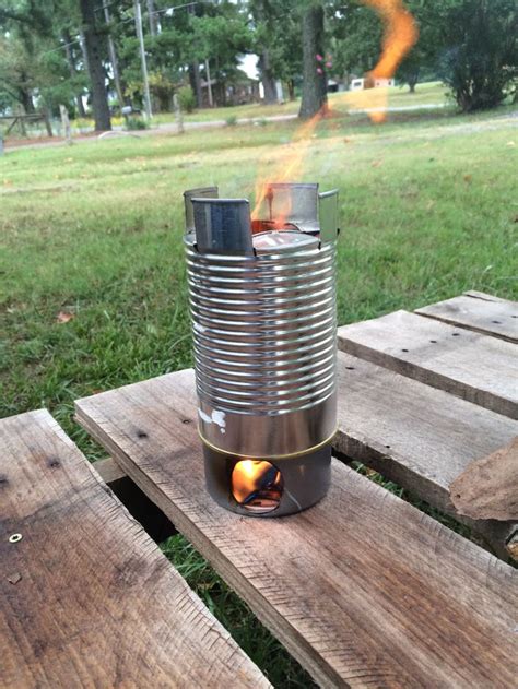 Backpacking Rocket Stove Made From Tin Cans Diy Rocket Stove Rocket Stoves Recycle Cans Diy