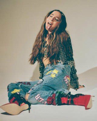 Esther Povitsky Nude Porn Pictures Xxx Photos Sex Images Pictoa