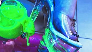 Disfruta De Mis Pies Pegajosos De Slime XVIDEOS