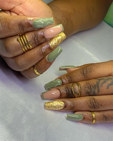 26 Coffin Green Nails You'll Love in 2024 - Zohna