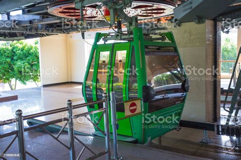 Vinpearl Cable Car Stock Photo - Download Image Now - Asia, Beauty ...