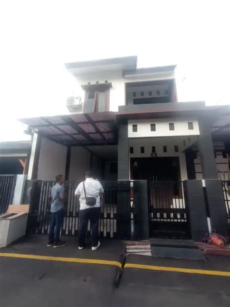 Dijual Cepat Rumah 2 Lantai Di Pesona Anggrek Dijual Rumah