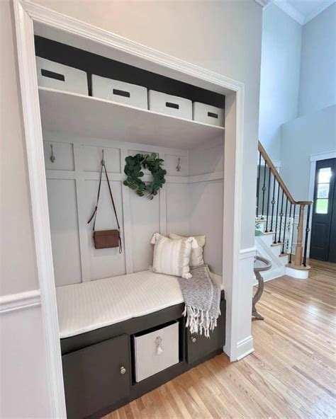 Modern Mudroom Nook With Built In Bench Soul Lane