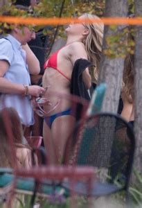 Chloe Grace Moretz Bikini On Set Of Neighbors 2 Sorority Rising In Los Angeles 10 27 15