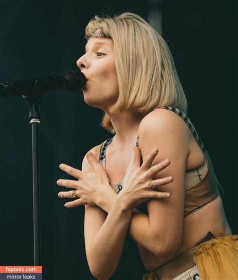 Aurora Aksnes Aka Auroramusic Nude Leaks Photo 82 Faponic