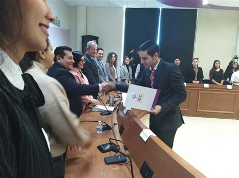 Instituto Electoral De Coahuila Sesiona Parlamento Juvenil Coahuila