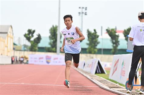 SMAN 2 Tangerang Selatan Mendominasi Penyisihan 1 000 Meter SAC Indonesia