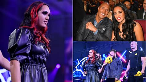 Dwayne ‘the Rock Johnsons Daughter Simone Makes Historic Wwe Debut As