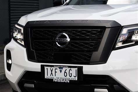 Nissan Navara Black Edition Returns Au