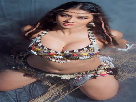 Hot Bhojpuri Actress भजपर एकटरस