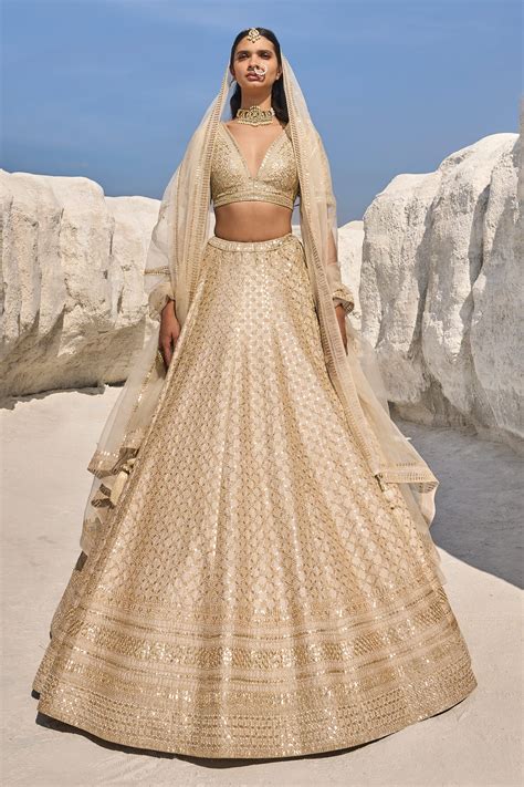 Buy Ivory Raw Silk Embroidery Gota Patti Plunge V Lehenga Set For Women