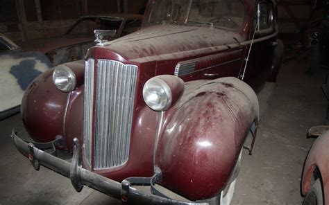 Packard Front Barn Finds