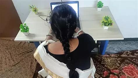Married Women Car Romance With Her Boss Close Up Porn Feat Pushpa Valli Xhamster