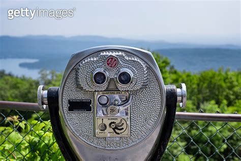 Coin Operated Binoculars Lake George New York 이미지 1280782180 게티이미지뱅크