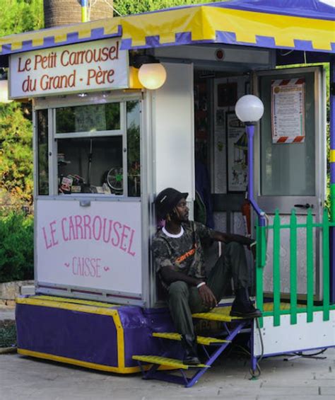 How Food Vendor Carts are Changing the Game