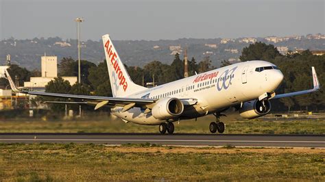 Air Europa B738 EC LTM AviaShots Konrad Wyszynski Flickr