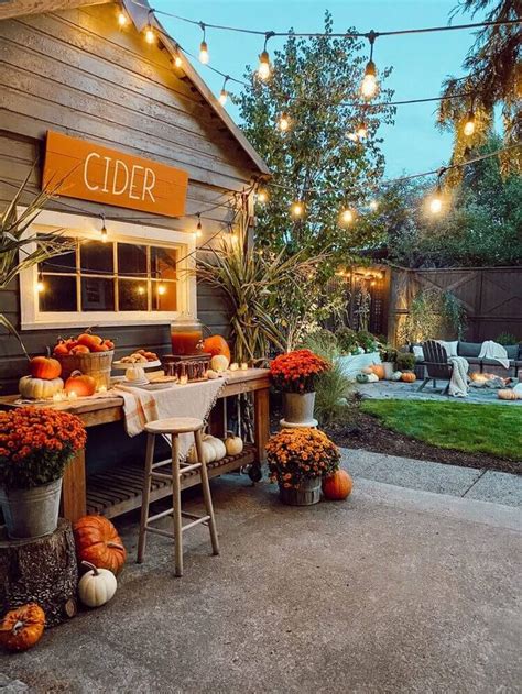 Fall Film Festival Host Your Own Outdoor Movie Night Outdoor Fall