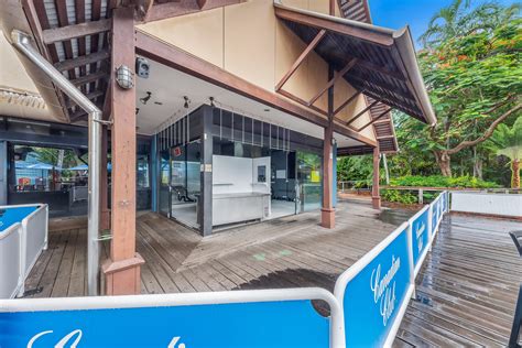 Shute Harbour Road Airlie Beach Qld Shop Retail