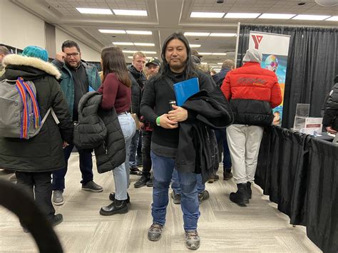 Job seekers debate if FirstAdvantage is fair to modern employees 7