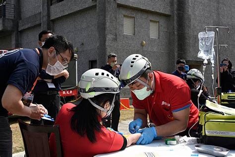 精進到院前救護技術 一針入魂靜脈注射技術交流 Tcnews 慈善新聞網 Line Today