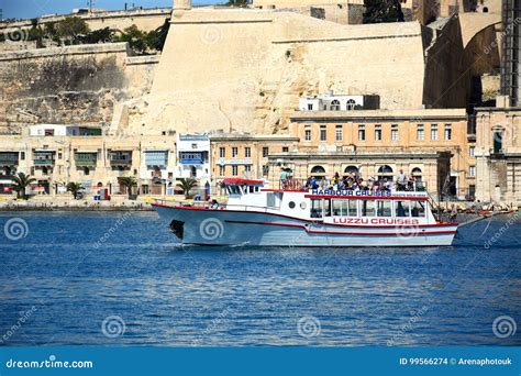 Tour Boat in the Grand Harbour, Valletta. Editorial Stock Image - Image of valletta, building ...