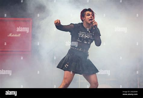 Leeds United Kingdom 27th Aug 2021 Pictured Yungblud At Leeds