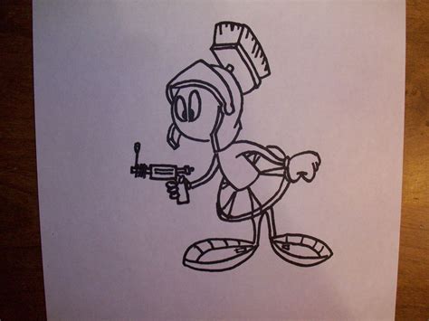 Marvin The Martian Sketch At Paintingvalley Explore Collection Of