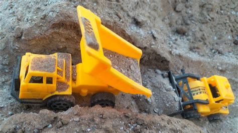 Tata Ace Stuck In Deep Mud Pulling Out Jcb Cx L Double Swaraj Tractor